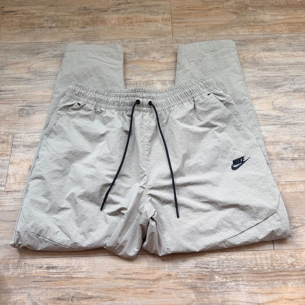 Nike Sportswear Tech Essentials Lined Commuter Pants Men’s L Gorpcore Streetwear